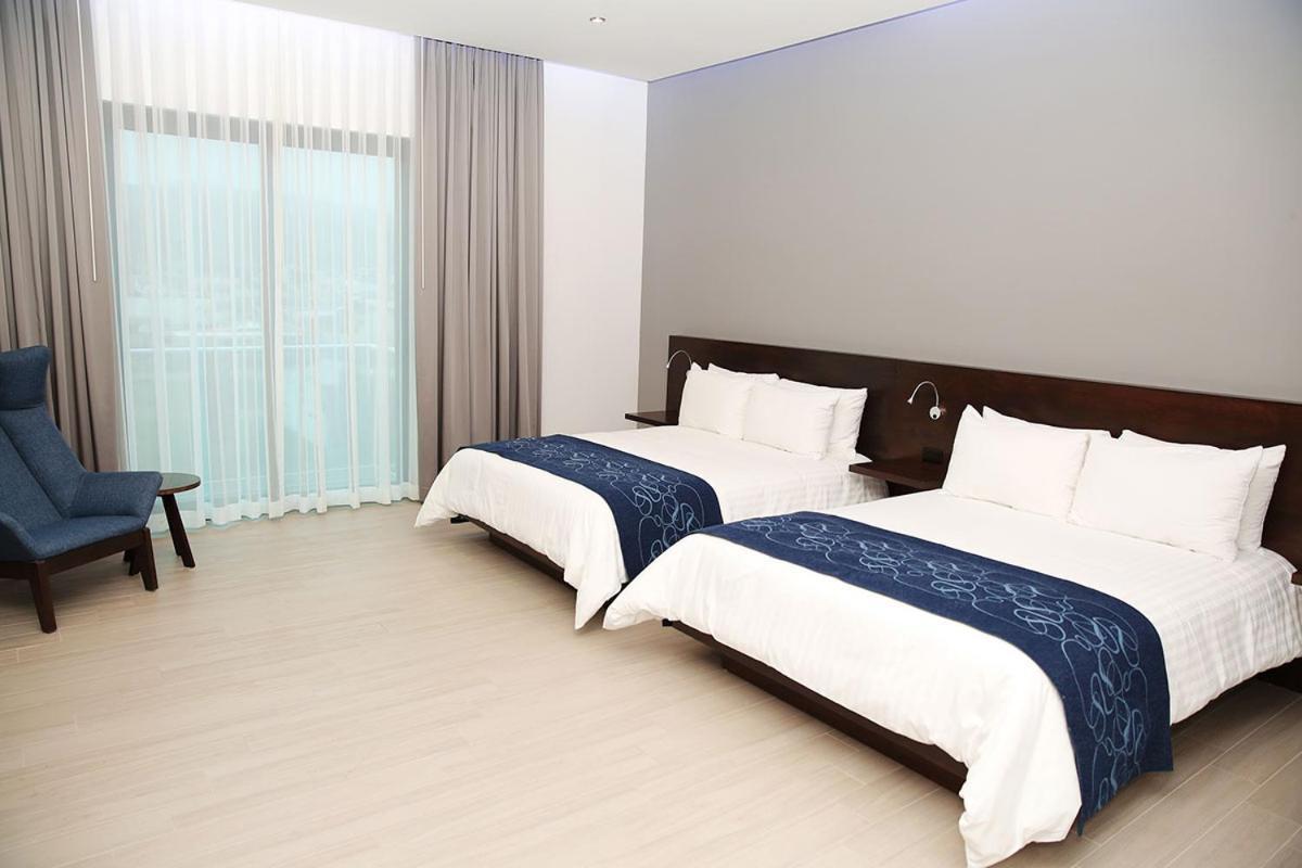 Hotel Marea Vista Ενσενάντα Εξωτερικό φωτογραφία